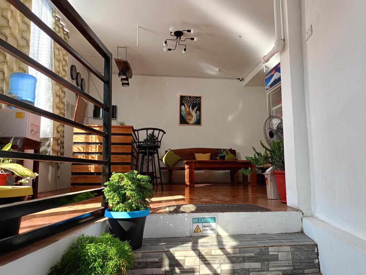 Alec Lodge Coron Exterior foto